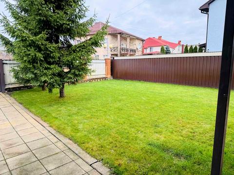 будинок за адресою Озерна вул., 9