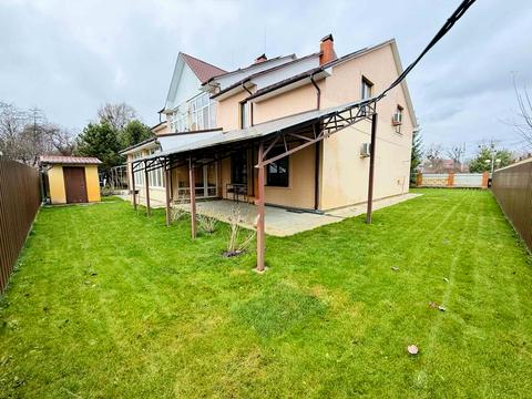 будинок за адресою Озерна вул., 9