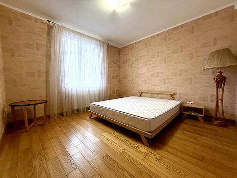 будинок за адресою Озерна вул., 9