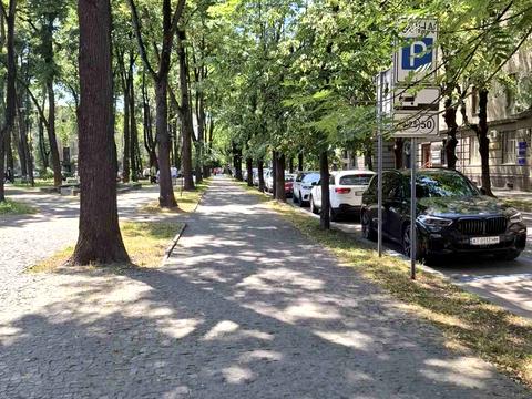 комерційна за адресою Грюнвальдська вул., 24