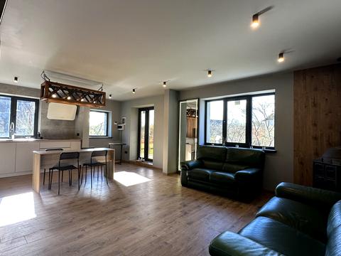 дом по адресу Калиновий гай