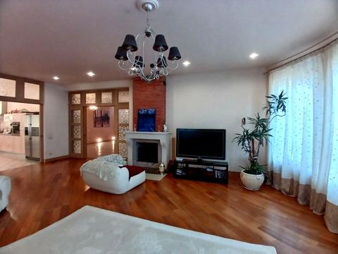 дом по адресу Апрельская ул.