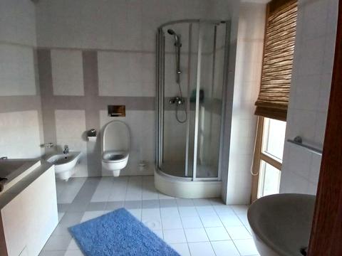 дом по адресу Апрельская ул.