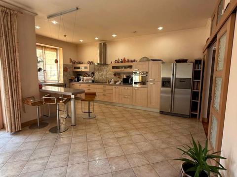 дом по адресу Апрельская ул.