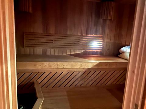 дом по адресу Апрельская ул.