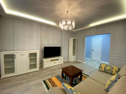 квартира за адресою Героїв полку "Азов" вул. (Маршала Малиновського), 8