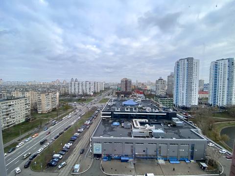 квартира за адресою Героїв полку "Азов" вул. (Маршала Малиновського), 8