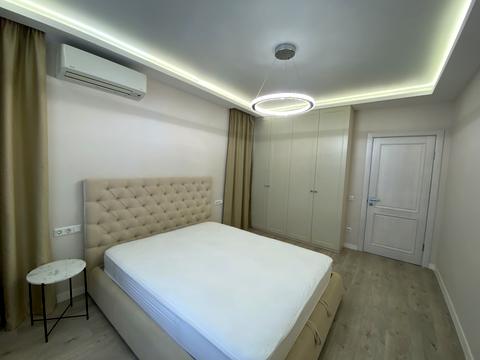 квартира за адресою Героїв полку "Азов" вул. (Маршала Малиновського), 8