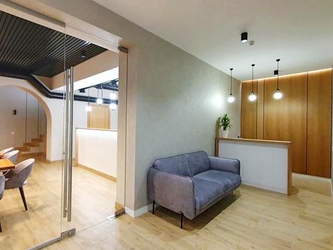 комерційна за адресою с. Поляниця, урочище Вишні вул., 2