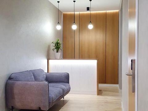 комерційна за адресою с. Поляниця, урочище Вишні вул., 2