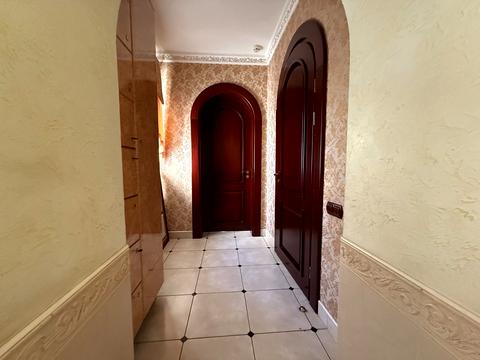 коммерческая по адресу Сенная ул., 1