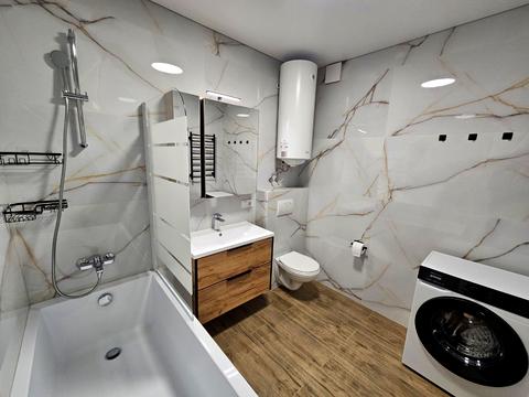 квартира за адресою Родини Крістерів вул., 14-В