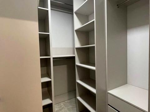 квартира за адресою Олександра Олеся вул., 9-А