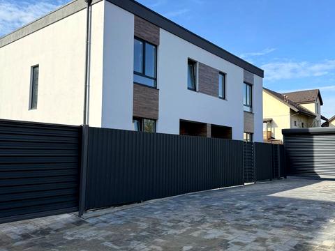 будинок за адресою Михайла Булгакова вул.