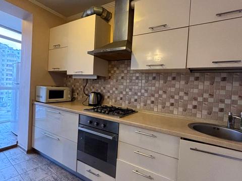 квартира за адресою Богдана Хмельницького бульв., 11