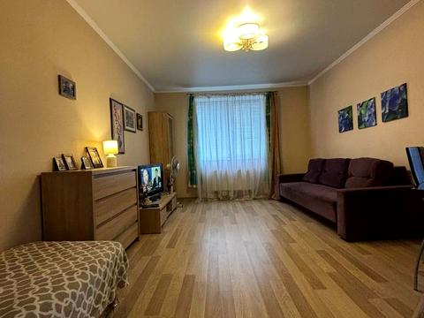 квартира за адресою Богдана Хмельницького бульв., 11