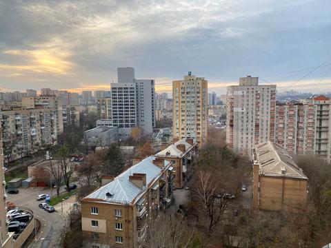 квартира по адресу Феодосийская ул., 1-А