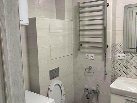 квартира за адресою Патріарха Мстислава Скрипника вул., 48-А