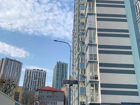 квартира за адресою Патріарха Мстислава Скрипника вул., 48-А