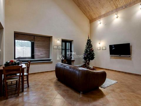 будинок за адресою Старые Петровцы