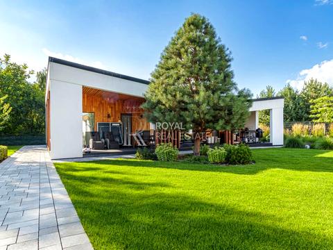 будинок за адресою с. Бобриця, Зелена