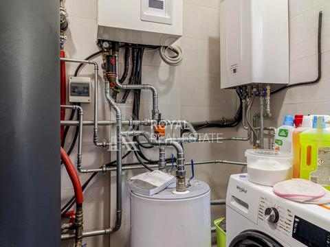 будинок за адресою с. Бобриця, Зелена