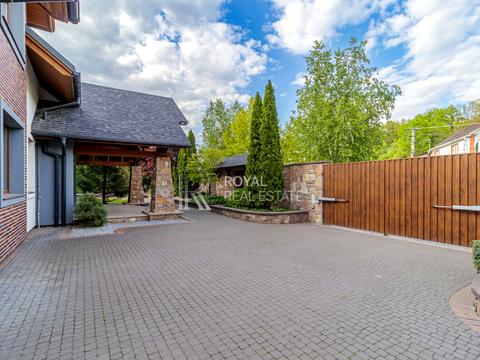 будинок за адресою Пер. Генерала Ватутіна