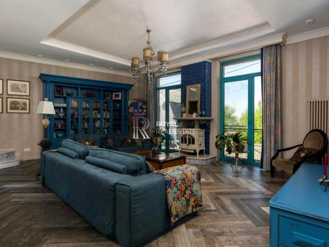 будинок за адресою Локомотивна вул., 42-Б