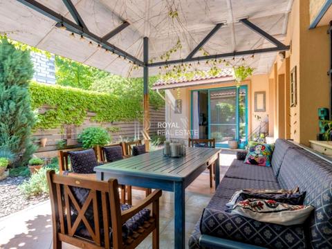 будинок за адресою Локомотивна вул., 42-Б