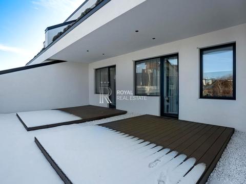 будинок за адресою Лютнева вул., 58