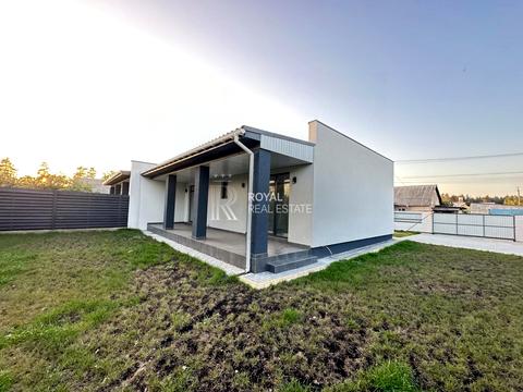 будинок за адресою Жовтнева