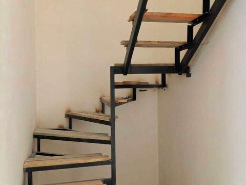 будинок за адресою Дачна