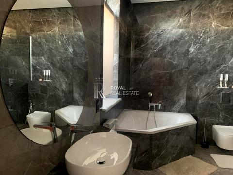 будинок за адресою Товарна вул., 24-Б