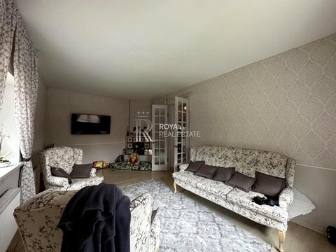 будинок за адресою Соборна вул. ()