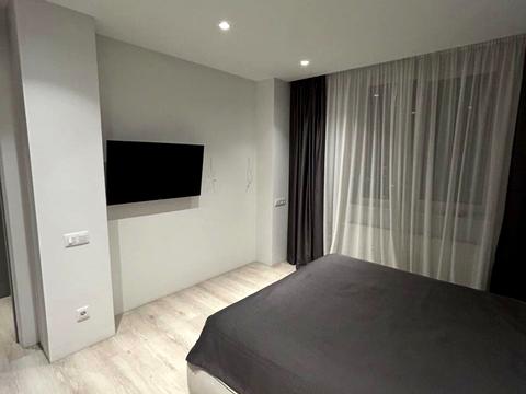 квартира за адресою Зернова вул., 47