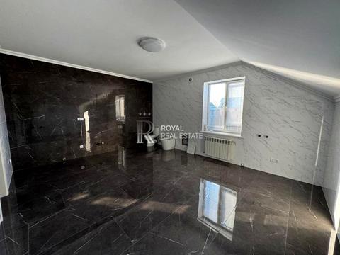 будинок за адресою Кленова вул., 5