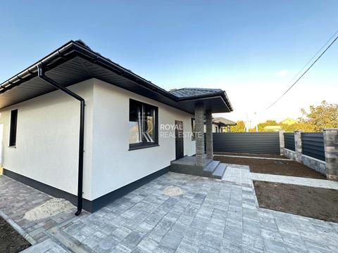 будинок за адресою с. Нові Петрівці, Драгоманова вул.