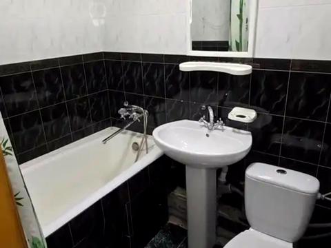 квартира за адресою Алана Шепарда вул. (Суворова), 11