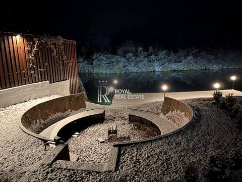 будинок за адресою с. Зазим'я, Шикрока