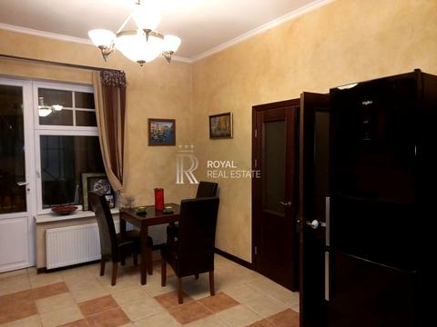 дом по адресу Киев, Садовая, 8-А