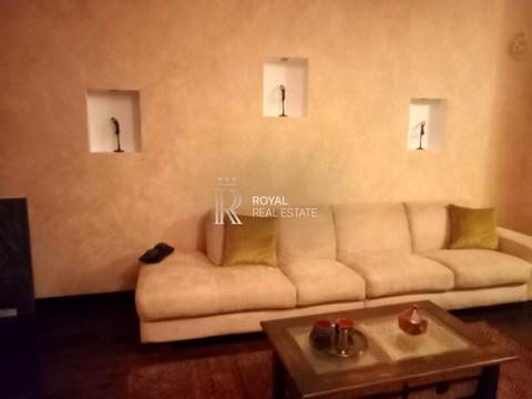 дом по адресу Киев, Садовая, 8-А