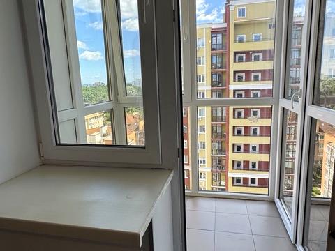 квартира за адресою Українська вул., 83-Б