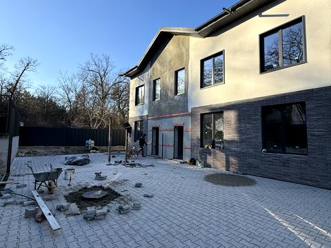 будинок за адресою Академіка Ромоданова вул. (Льва Толстого), 44