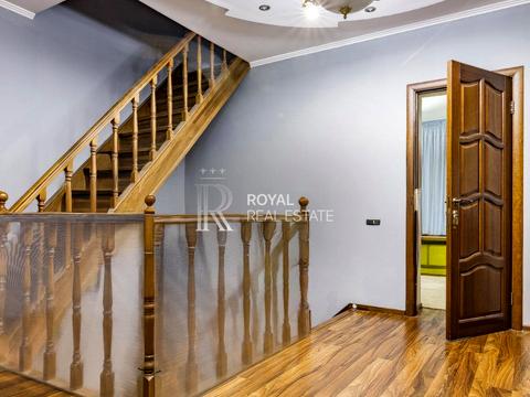 будинок за адресою Тодося Осмачки