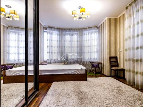 будинок за адресою Тодося Осмачки