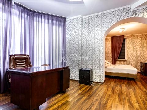 будинок за адресою Тодося Осмачки