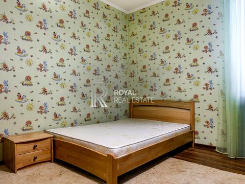 будинок за адресою Тодося Осмачки