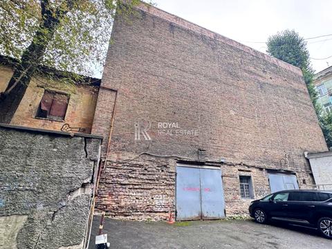 дом по адресу Євгена Чикаленка вул., 20-Б