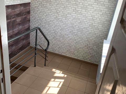 комерційна за адресою Миру, 1