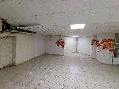 комерційна за адресою Володимира Івасюка просп. (Героїв Сталінграду), 24